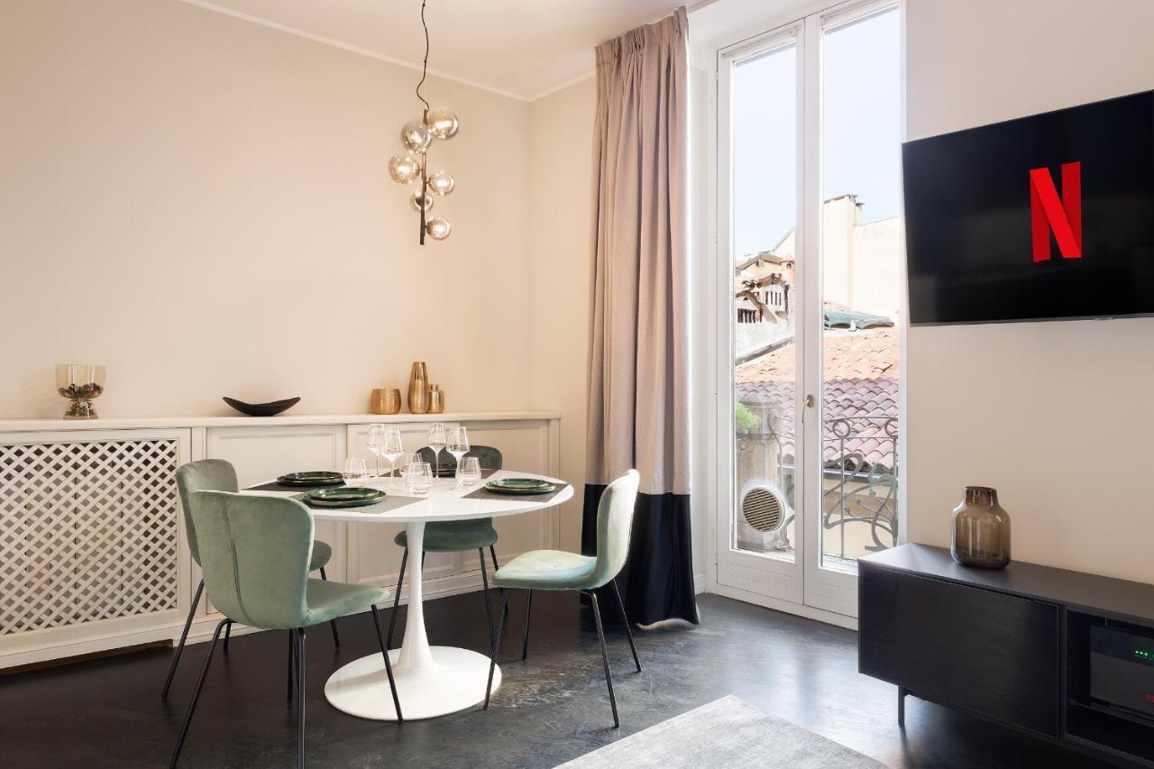 Hl Luxury Duomo Apartment - Via Torino, Montenapoleone Milan Bagian luar foto